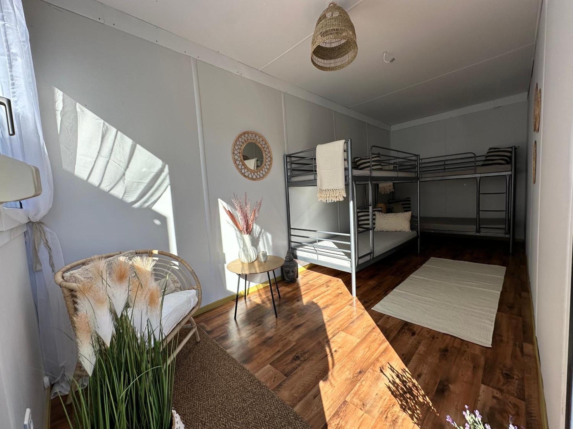 Camp Hostel Władysławowo Eksteriør billede